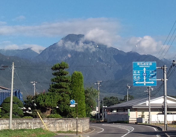 有明山－富田から1.jpg